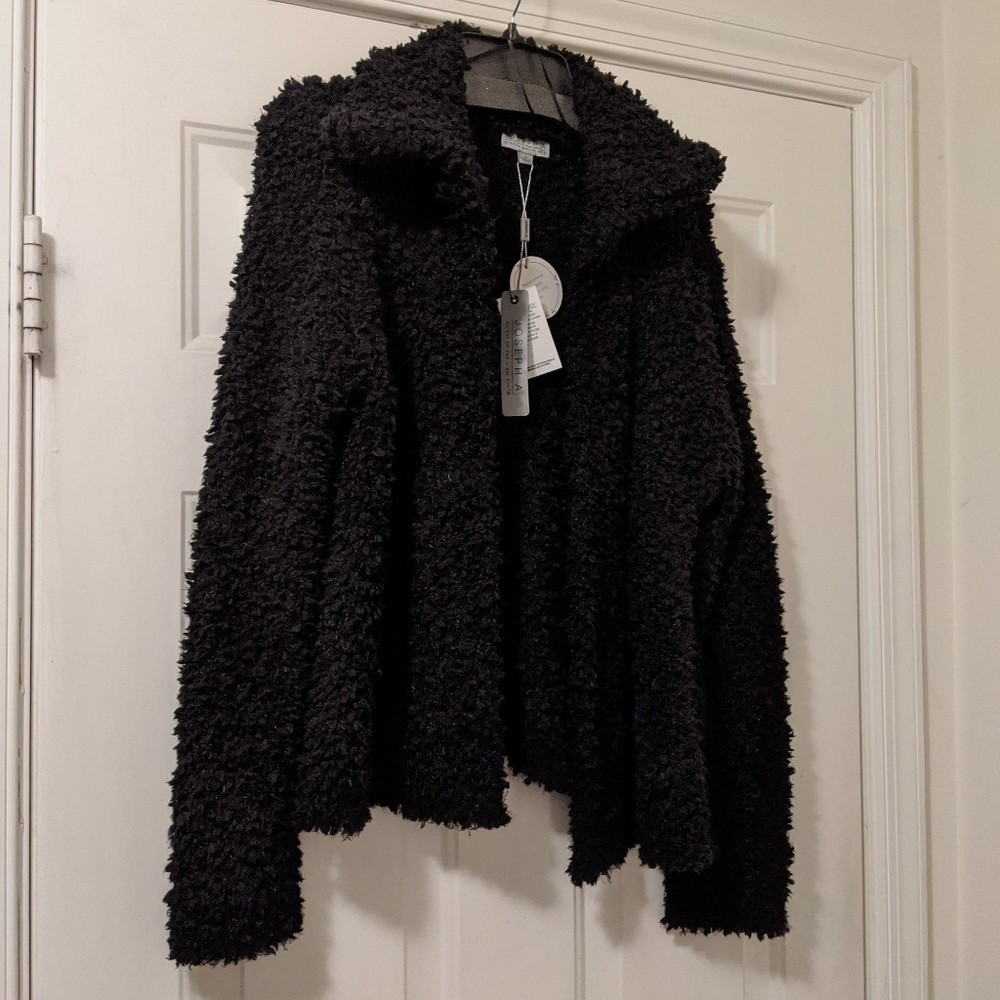 NWT Joseph A sweater fuzzy super soft size small